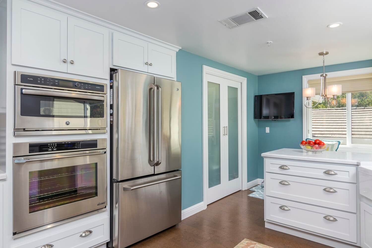  Contemporary Kitchen Storage – 4320 Terra Granada